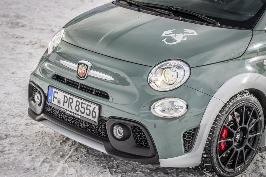 Детали экстерьера Abarth 695 70° Anniversario (312) 2019 года  (WW) (фото 50 из 70)